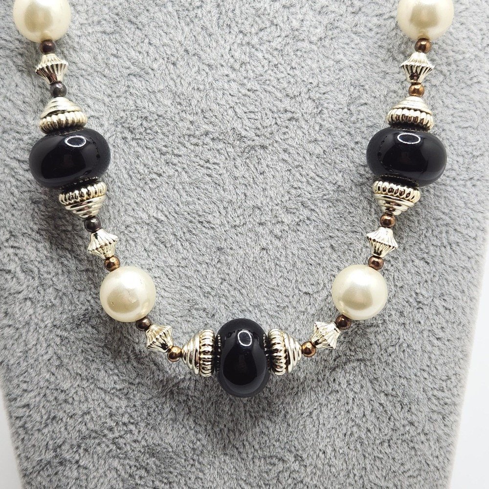 Vintage Classic Statement Necklace Black and Faux Pearl Beaded‎ Retro MCM